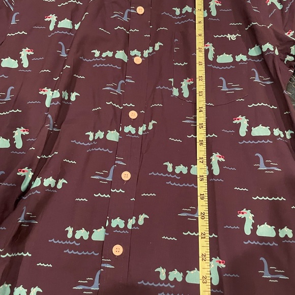 Men’s Hawaiian shirt with a Loch Ness pattern - Picture 8 of 9